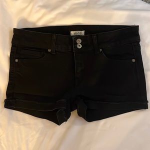 MUDD Juniors Black Denim Shorts